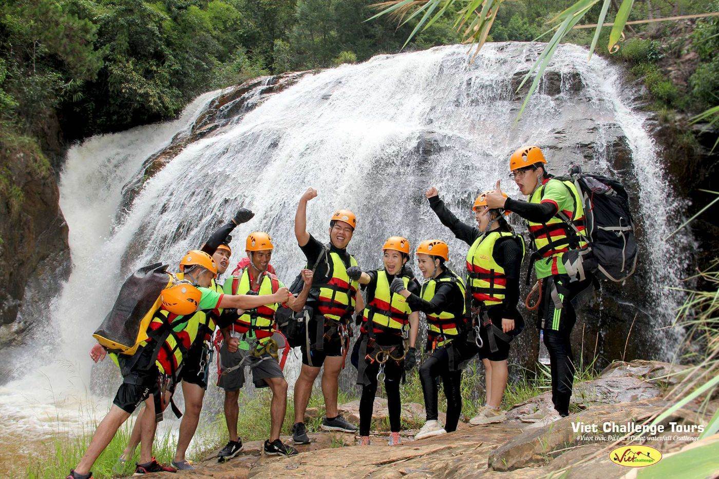 Tại sao n&ecirc;n tổ chức team building ở Đ&agrave; Lạt?